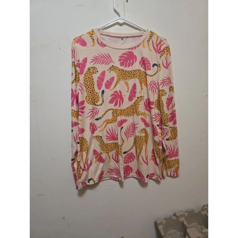 Cream and pink long sleeves shirt